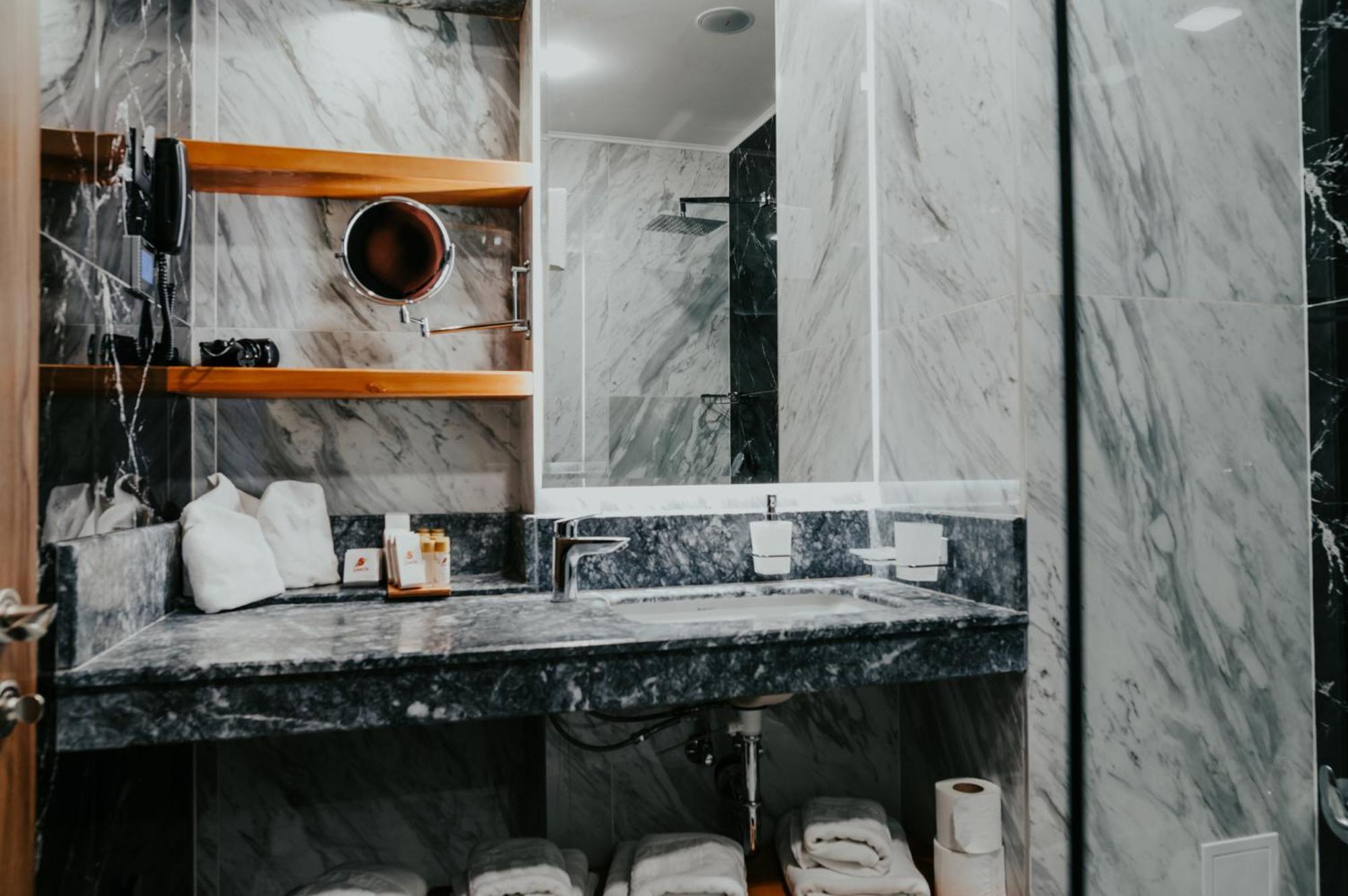 Hotel Santé 5*